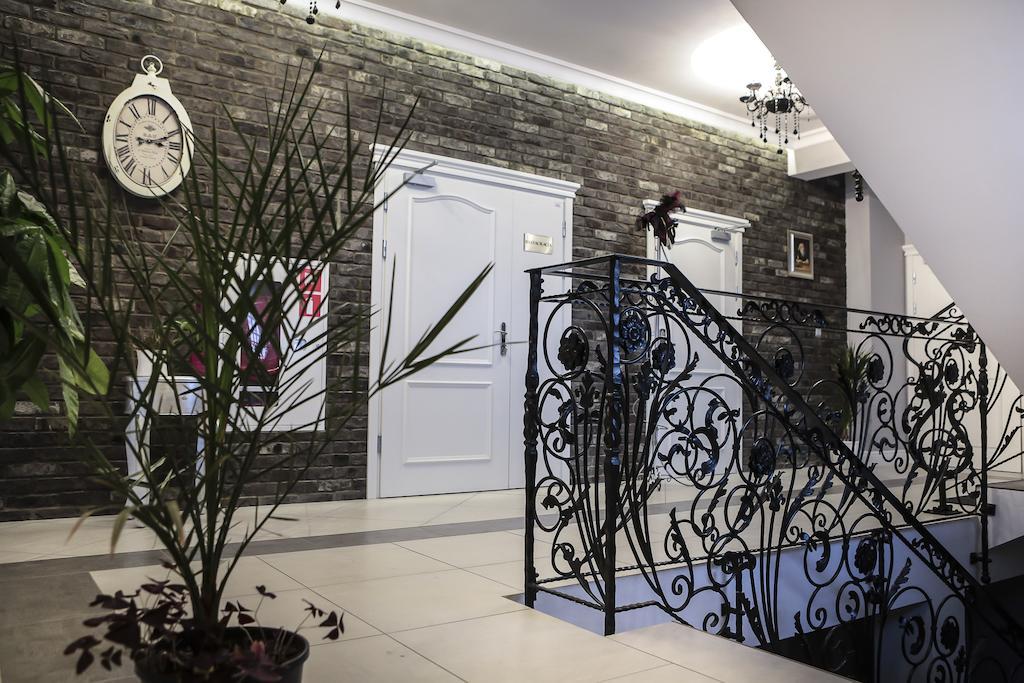 Hotel Madelaine Lwowek Slaski Extérieur photo