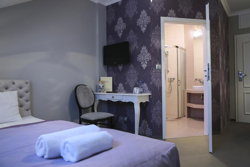 Hotel Madelaine Lwowek Slaski Chambre photo